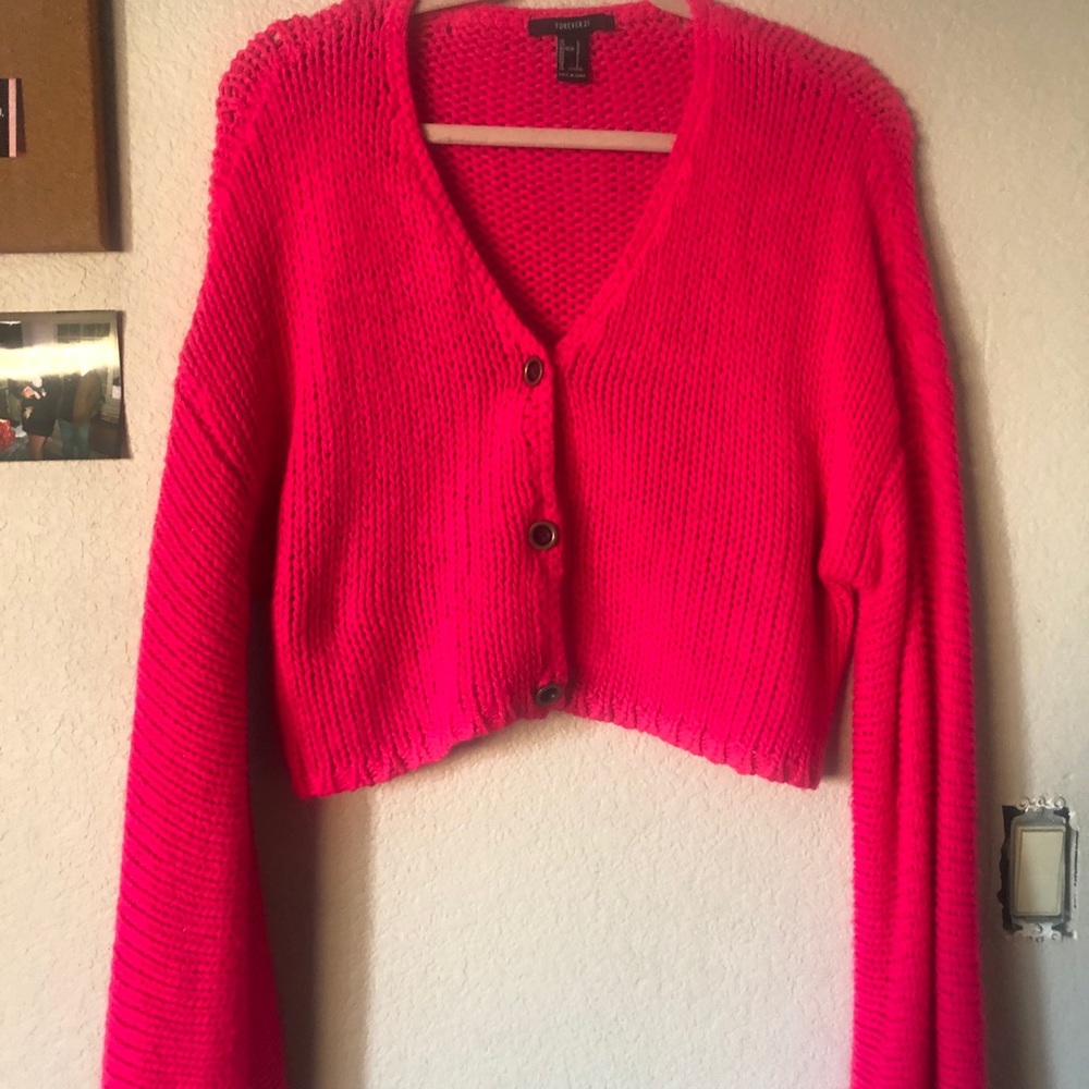 HOT PINK KNIT CROP TOP